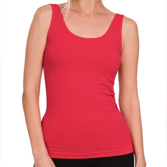Tops - Women’s Classic Scoop Neck Tank Top - Pink